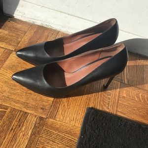 Cole Haan Black Leather Pumps Size 7